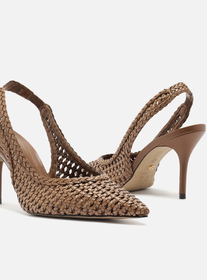 Scarpin Marrom Tressê Bico Fino Slingback