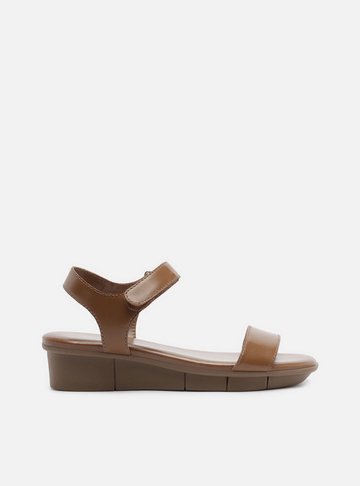 Sandália Marrom Couro Flatform Comfort