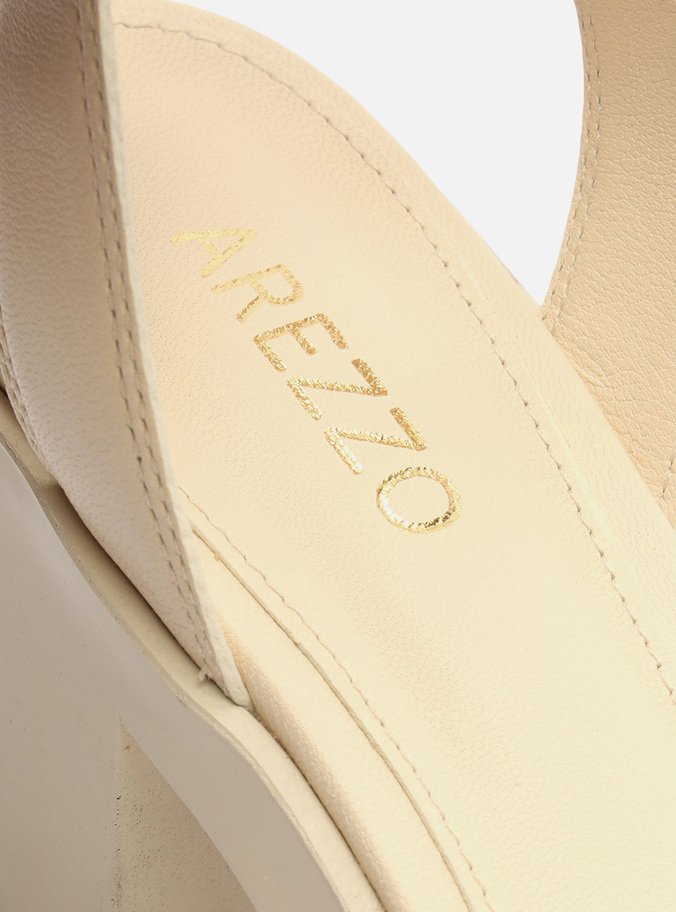 Sandália Off-White Couro Bloco Tratorada Tiras
