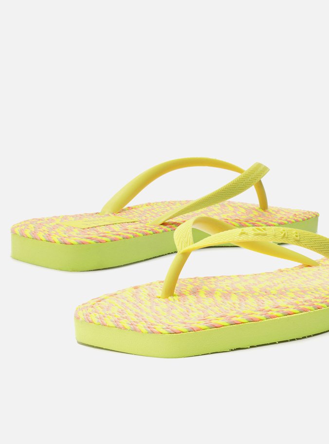 Chinelo de Dedo Amarelo Square Crochê Brizza