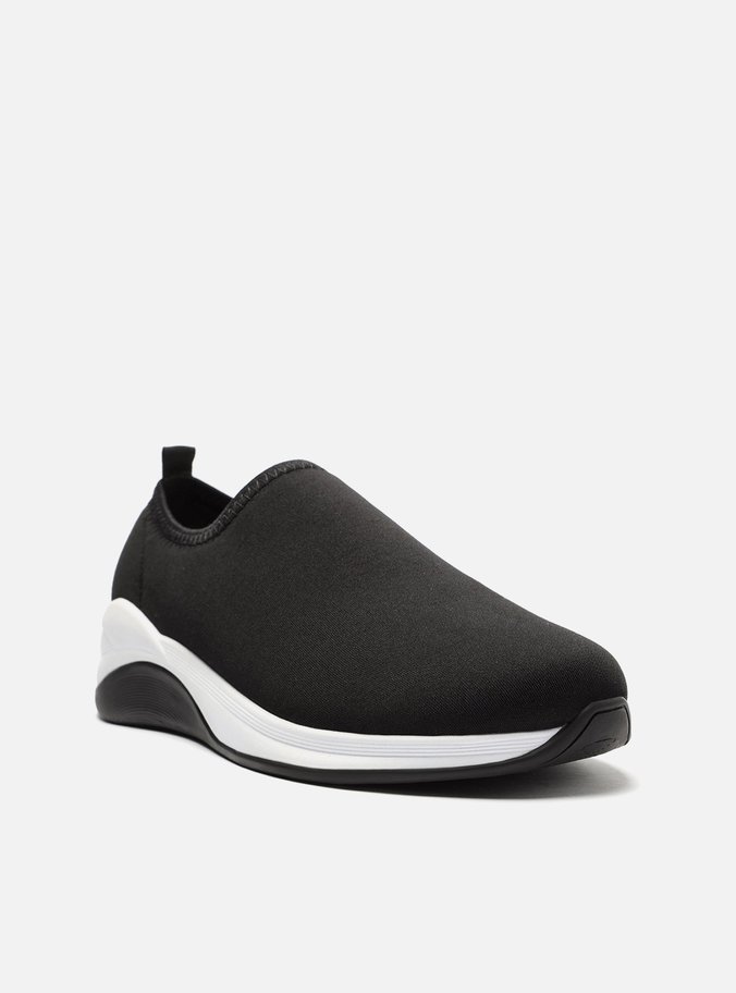 Tênis Slip On Preto Athleisure