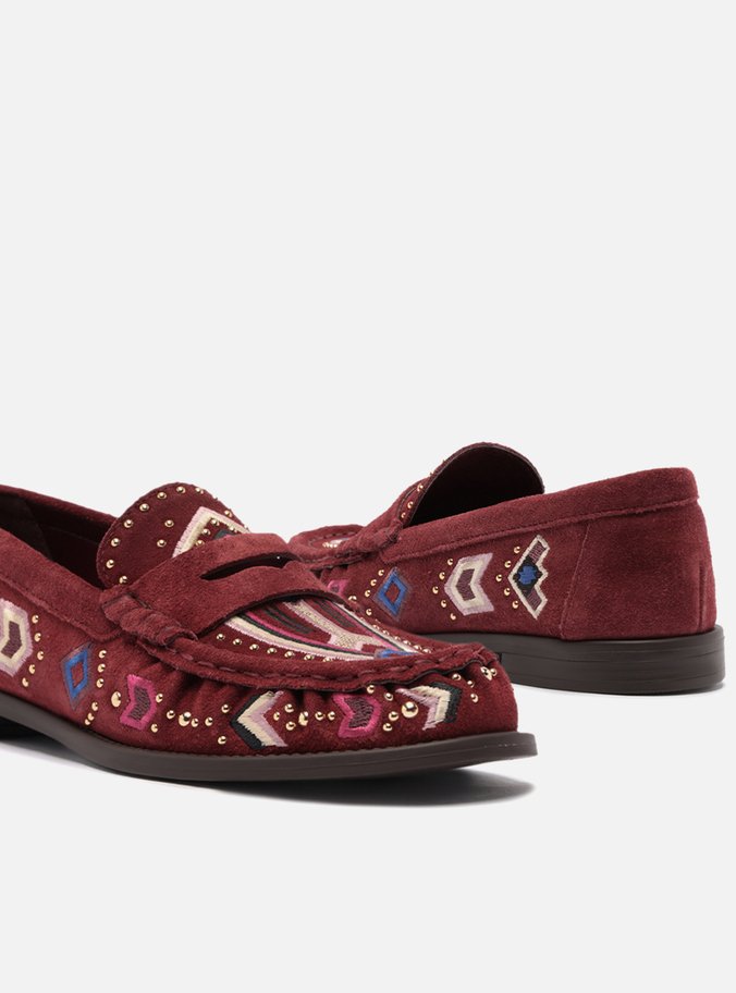 Mocassim Vinho Suede Bridão Metálico Bordado