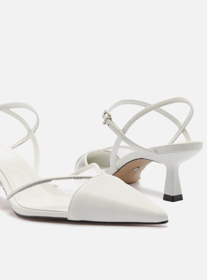 Scarpin Branco Couro Salto Médio Bico Fino Vinil
