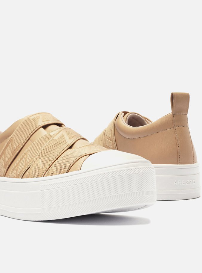 Tênis Slip On Bege Couro Flatform Elásticos