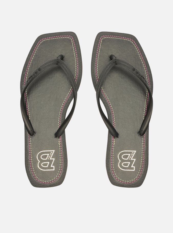 Chinelo de Dedo Preto Square Recouro Eletrizzante