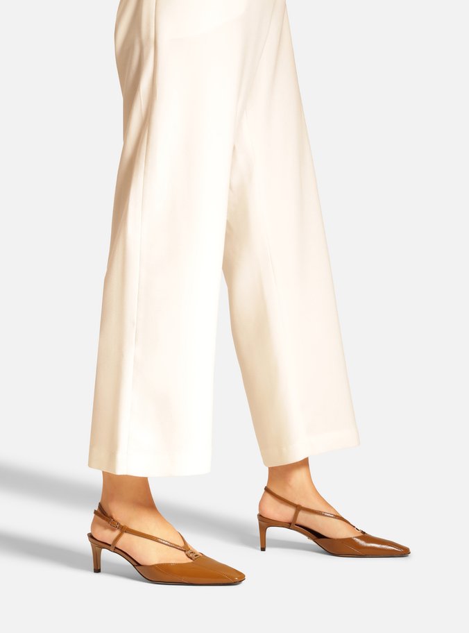 Scarpin Marrom Couro Salto Médio Slingback Elo