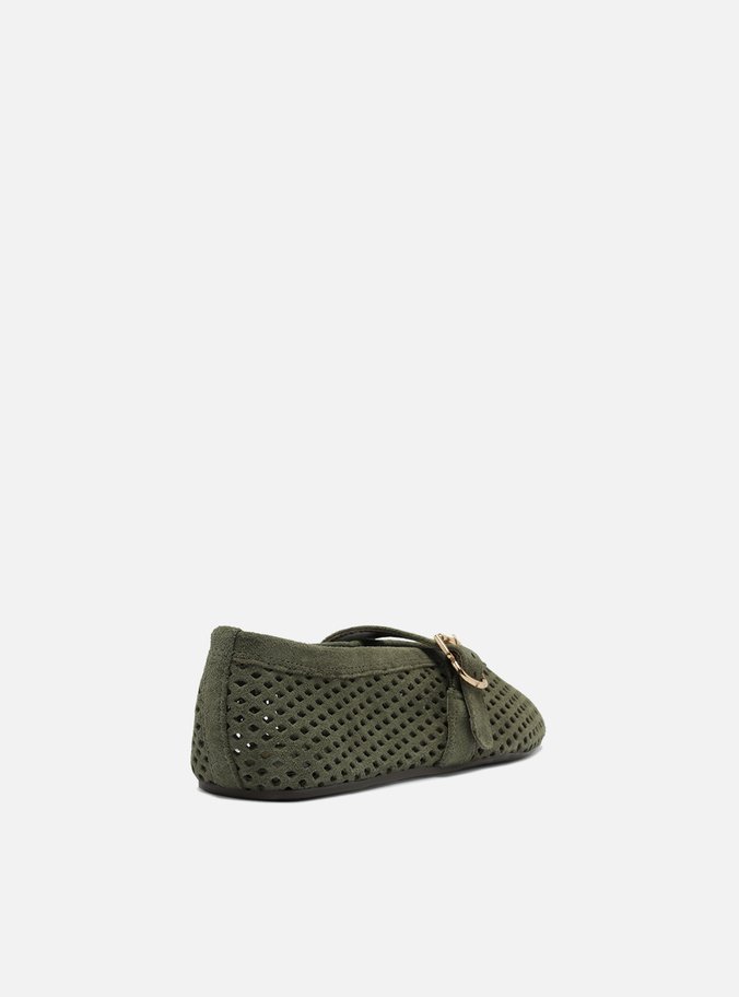 Sapatilha Verde Suede Vazada Bico Redondo