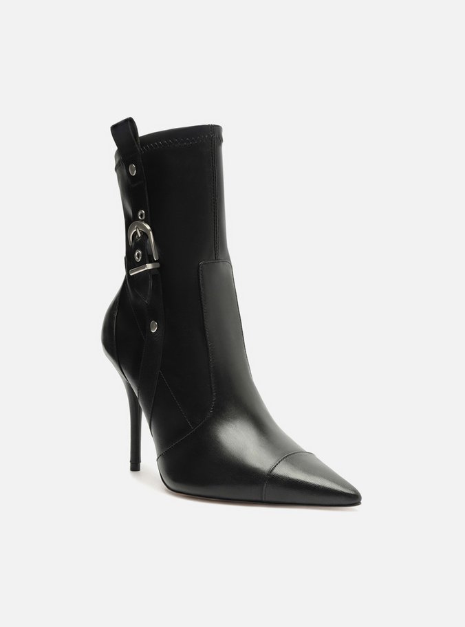 Bota Preta Couro Cano Curto Bico Fino Fivela