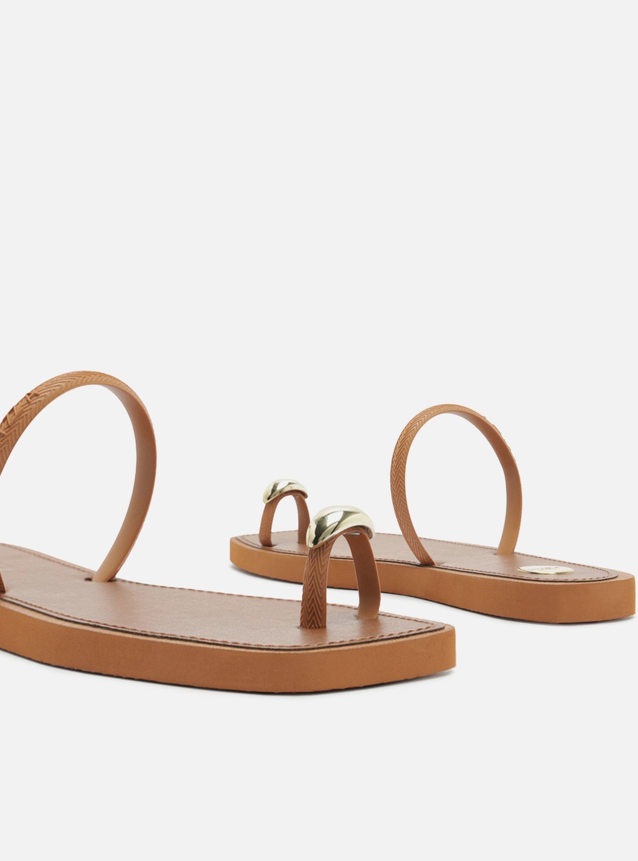 Chinelo de Dedo Caramelo Metais Dourados Brizza — foto 4