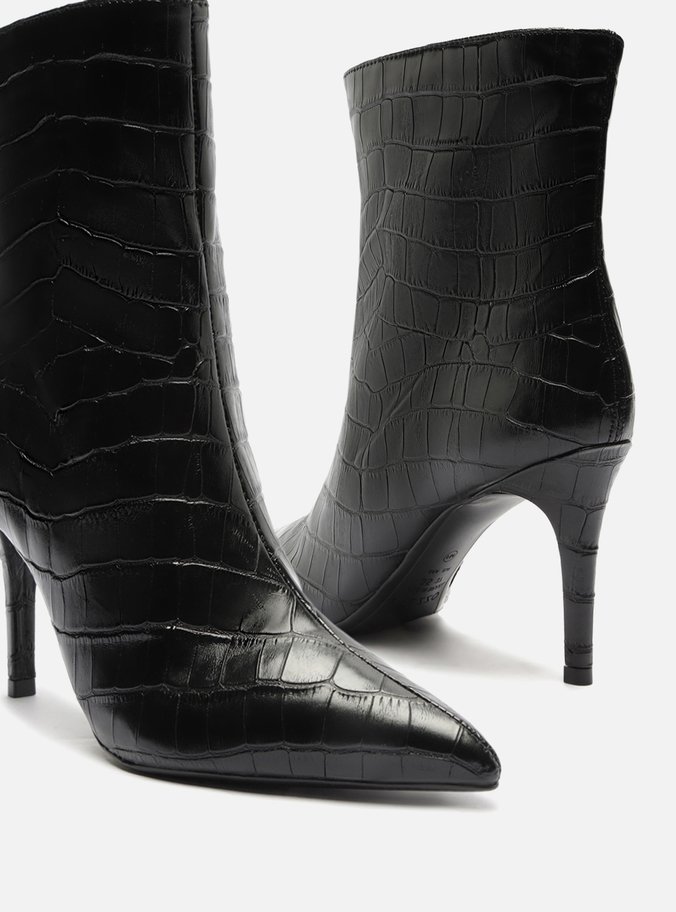 Bota Preta Croco Cano Médio Salto Fino
