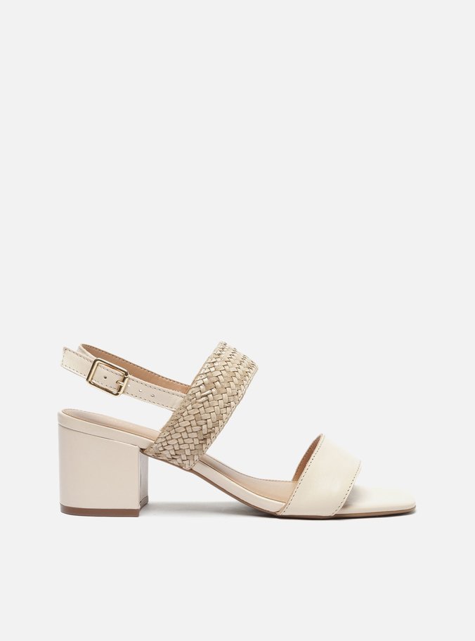 Sandália Off-White Tira Tramada