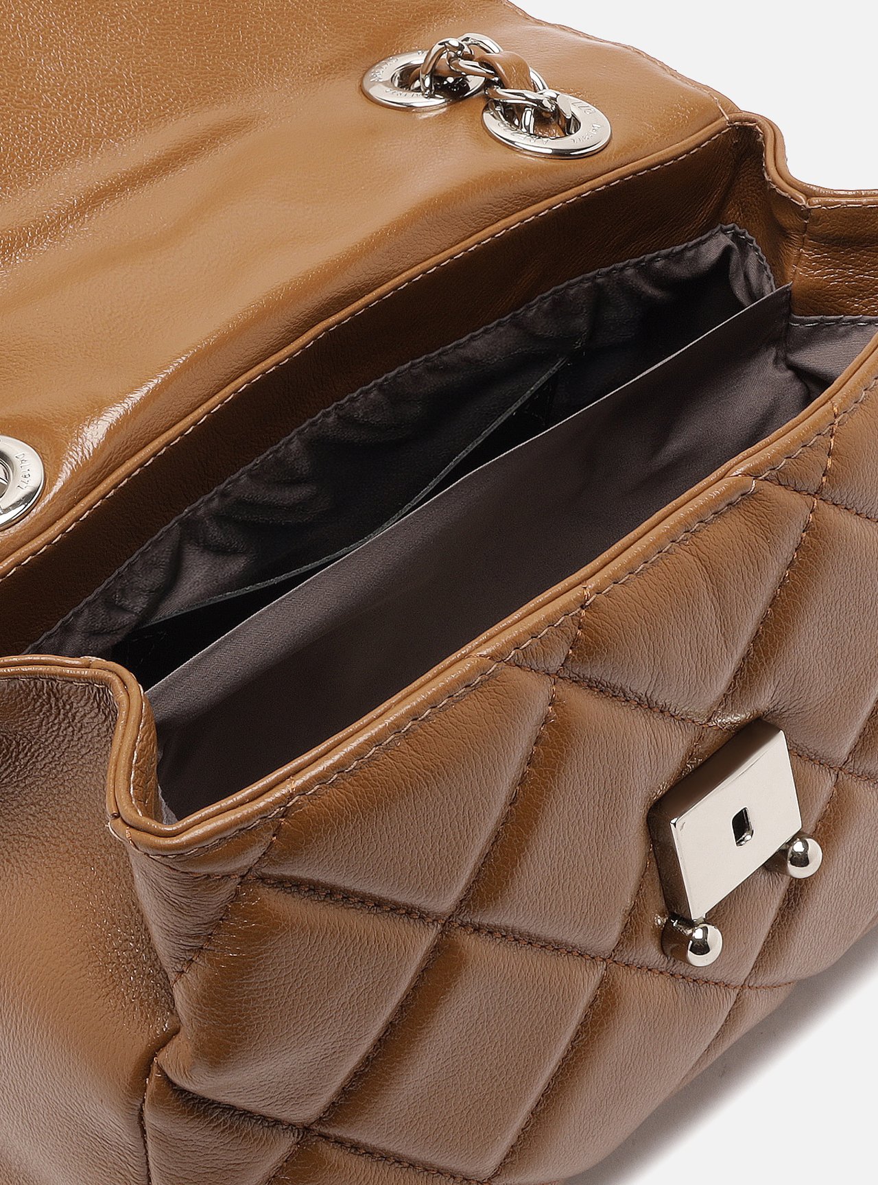 Bolsa Tiracolo Marrom Couro Média Matelassê — foto 4