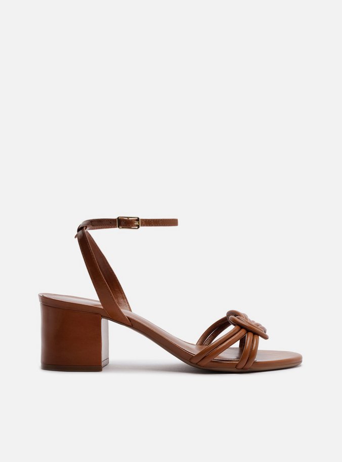 Sandália Marrom Salto Bloco Enlace Central