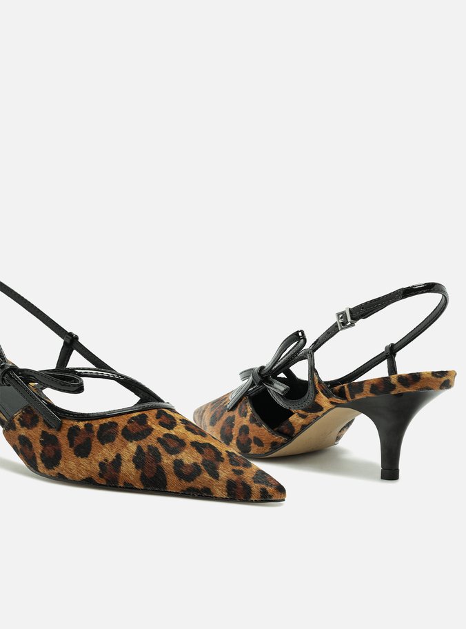 Scarpin Animal Print Salto Fino Slingback Laço
