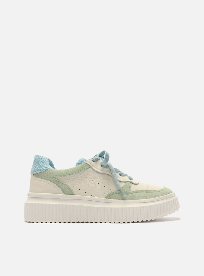 Tênis Branco Multimaterial Sola Tratorada Azul