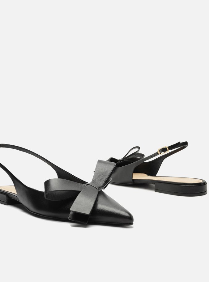 Sapatilha Preta Couro Slingback Laço Lateral