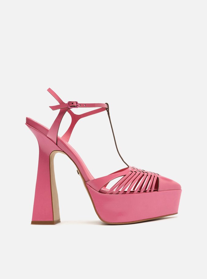 Scarpin Rosa Verniz Meia Pata Bico Fino Paloma