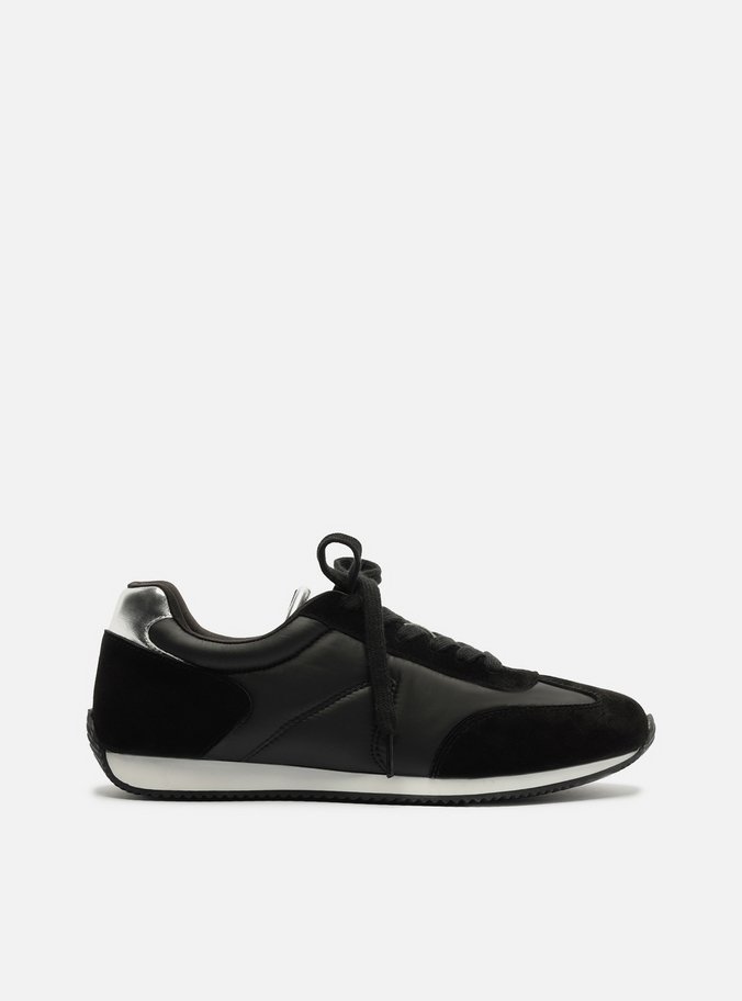 Tênis Preto Suede Metais