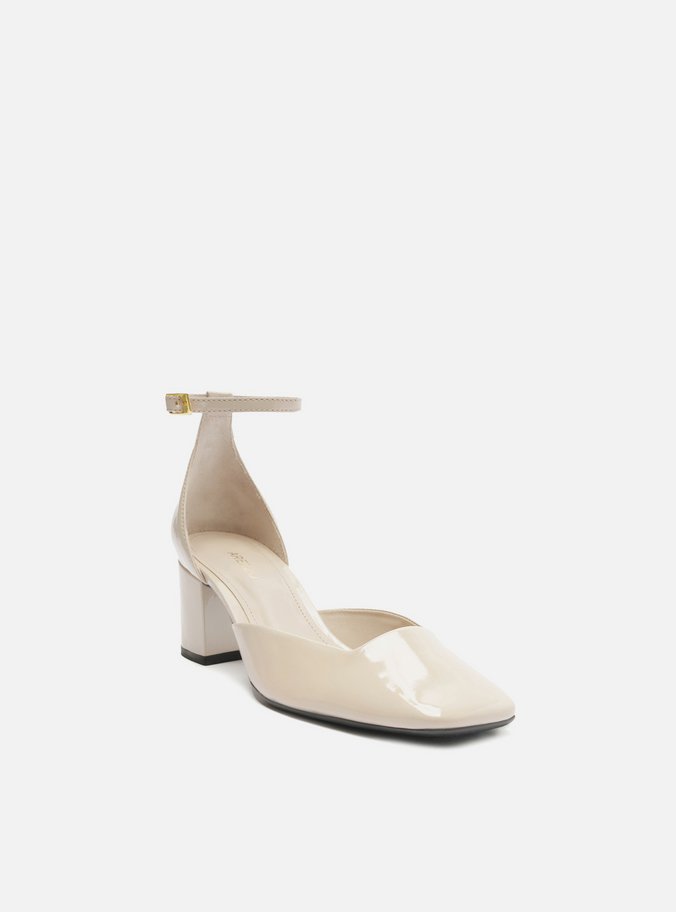 Scarpin Branco Verniz Salto Bloco Bico Quadrado