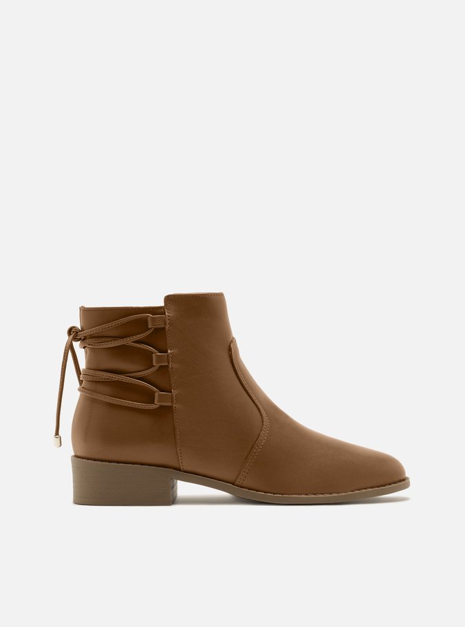 Bota Marrom Couro Cano Curto Tiras Nó
