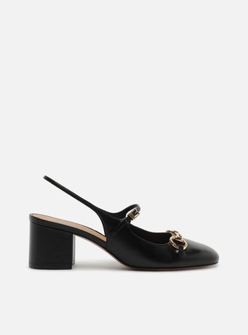 Arezzo — Scarpin Preto Couro Bico Redondo