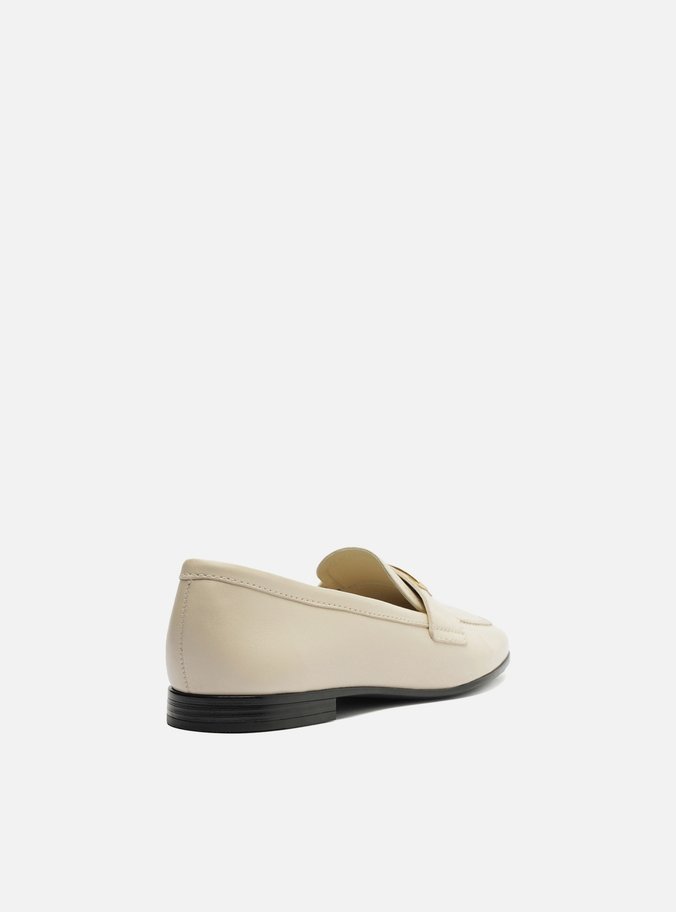 Mocassim Branco Couro Tira Metal