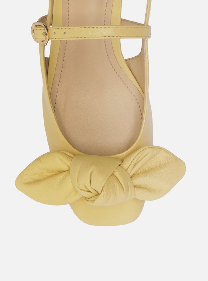 Sapato Boneca Amarelo Couro Salto Bloco Laço