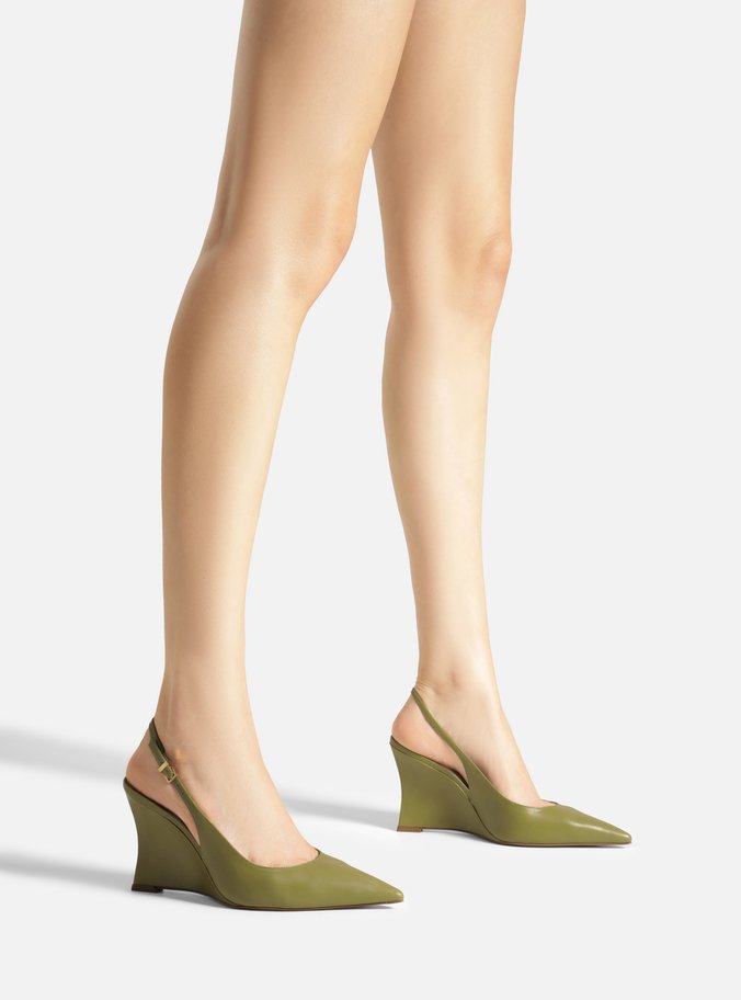 Scarpin Verde Couro Salto Alto Anabela Slingback