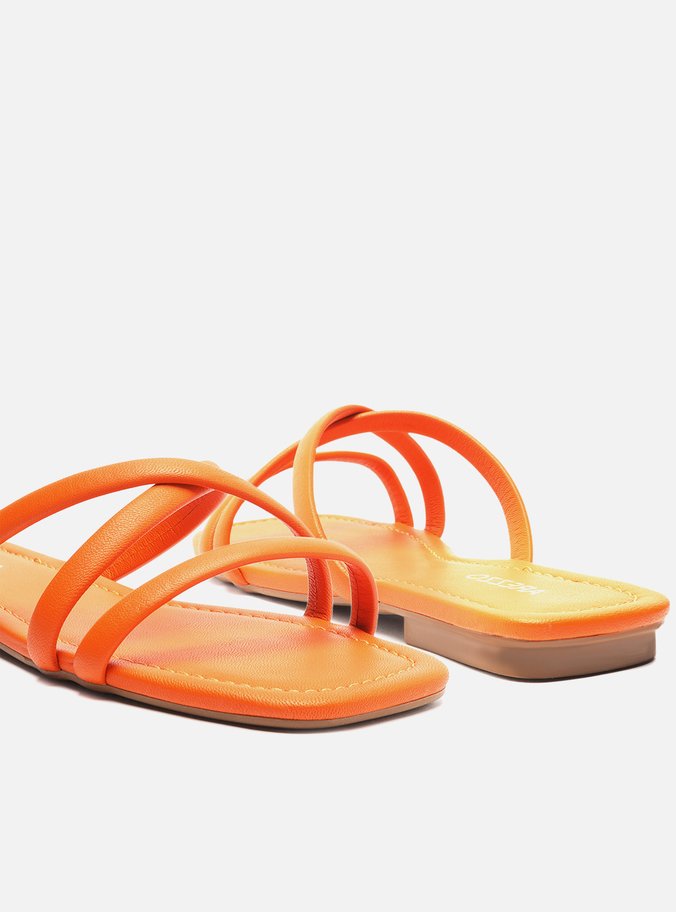 Rasteira Laranja Bico Quadrado Tiras Cruzadas