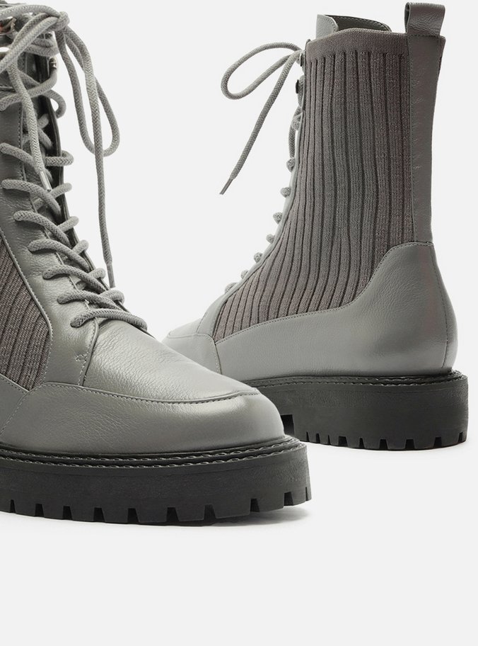 Bota Coturno Cinza Salto Baixo