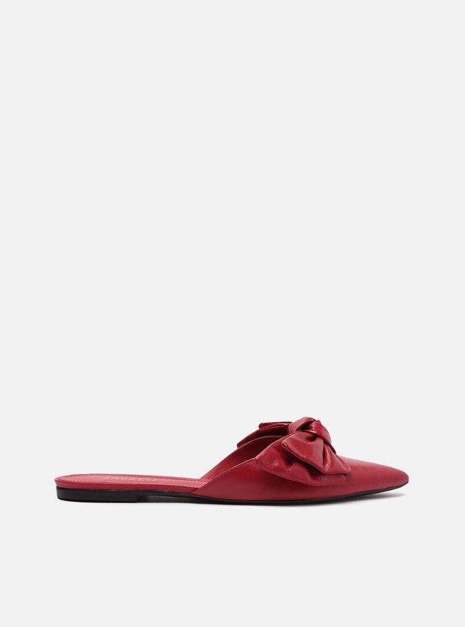Mule Vermelha Couro Bico Fino Flat Laço