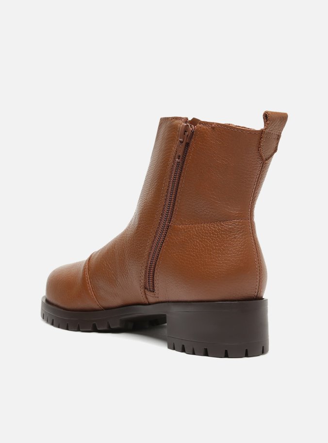 Bota Marrom Cano Curto Tratorada