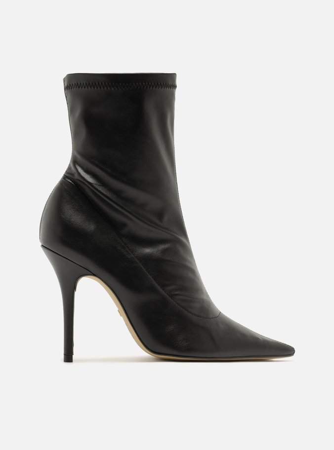 Bota Preta Salto Alto Bico Fino