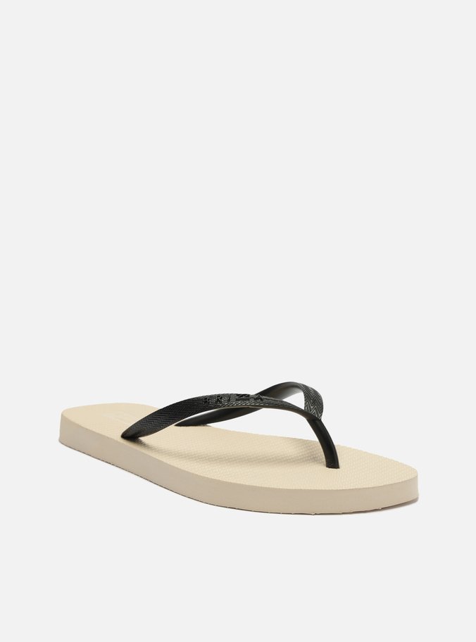 Kit Chinelo de Dedo Branco e Preto e Pouch