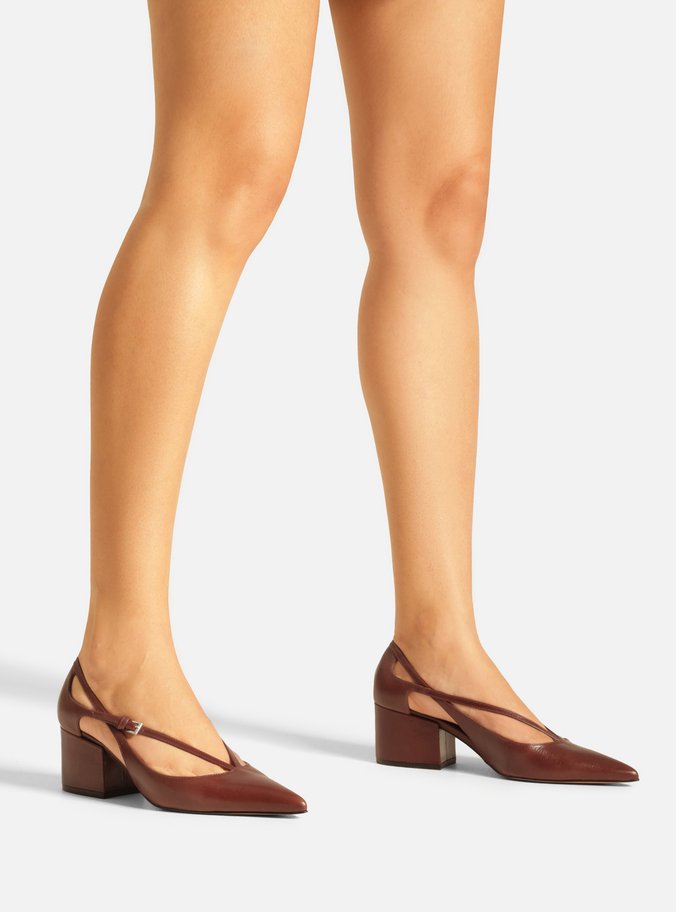 Scarpin Marrom Couro Bloco Semi Aberto Tiras