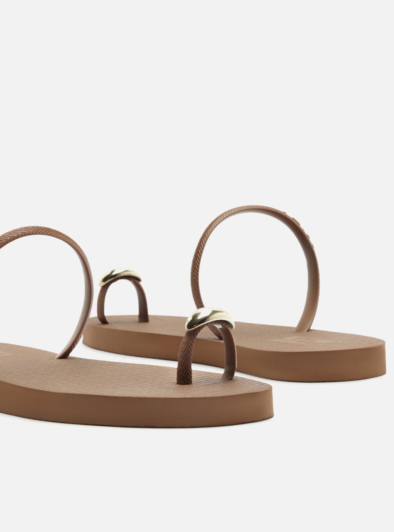 Chinelo de Dedo Marrom — foto 4