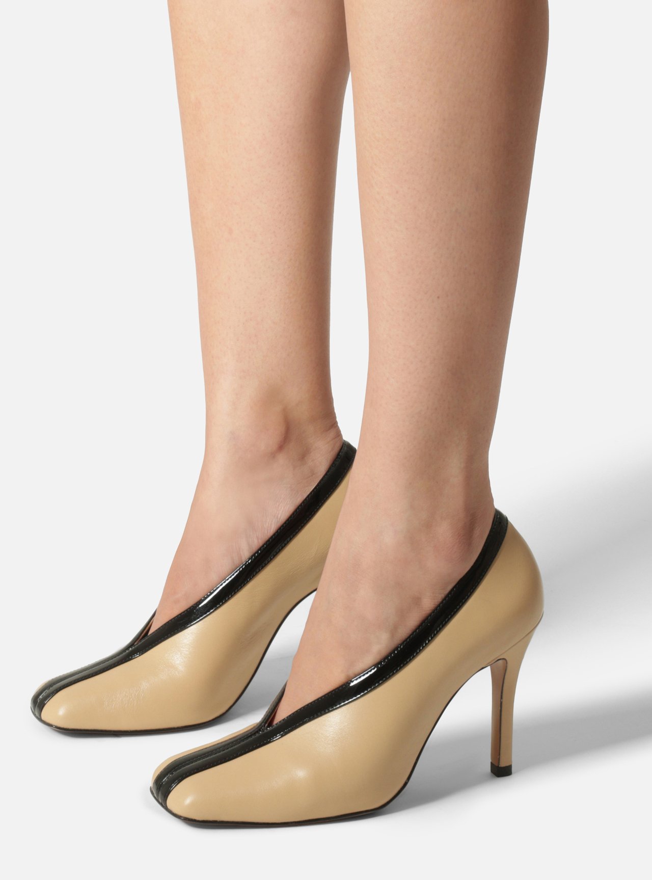Scarpin Multicolorido Salto Fino Cap Toe — foto 6