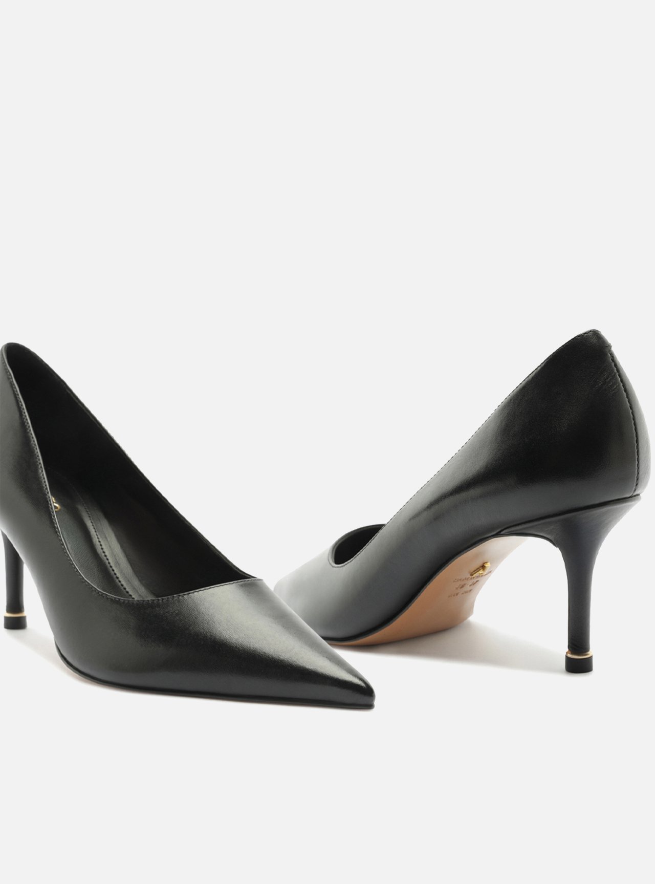 Scarpin Preto Couro Salto Fino — foto 4