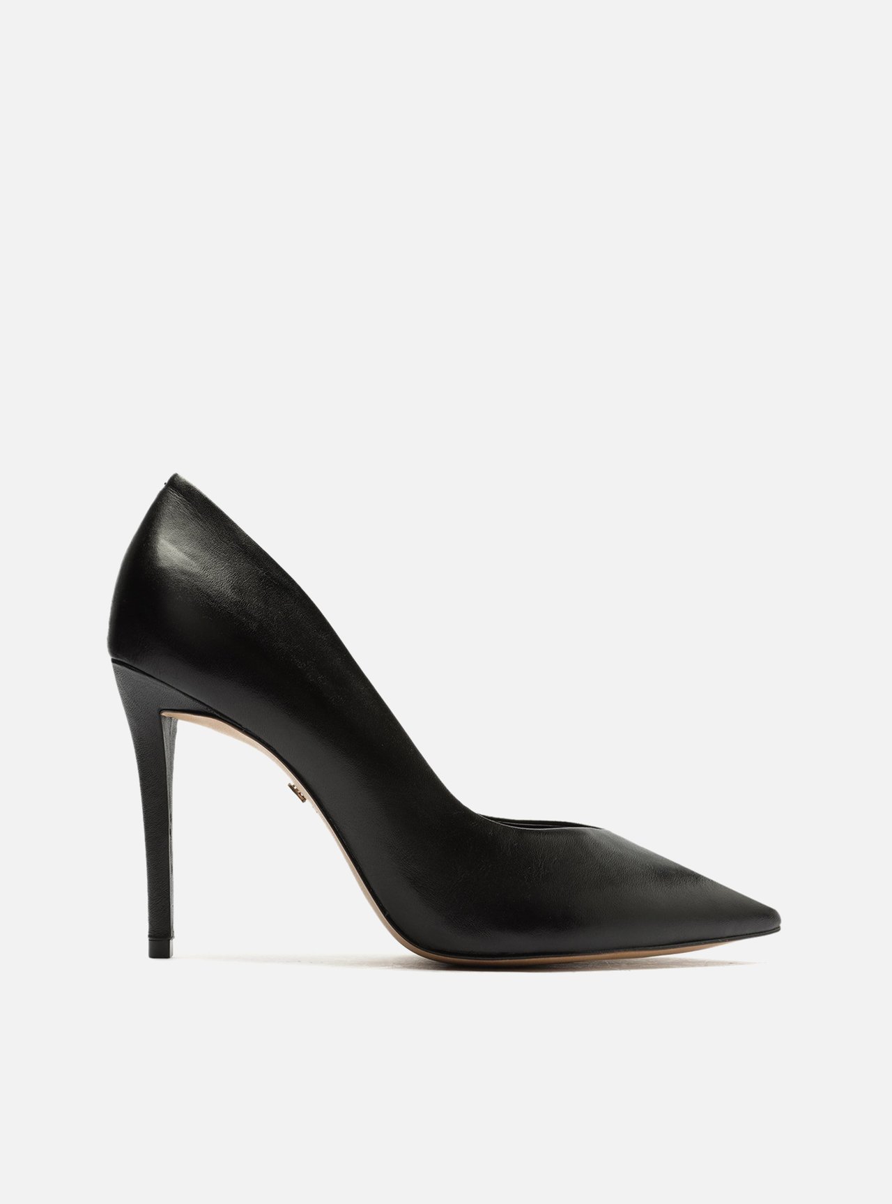 Scarpin Preto Couro Salto Alto Fino Clássico | Arezzo