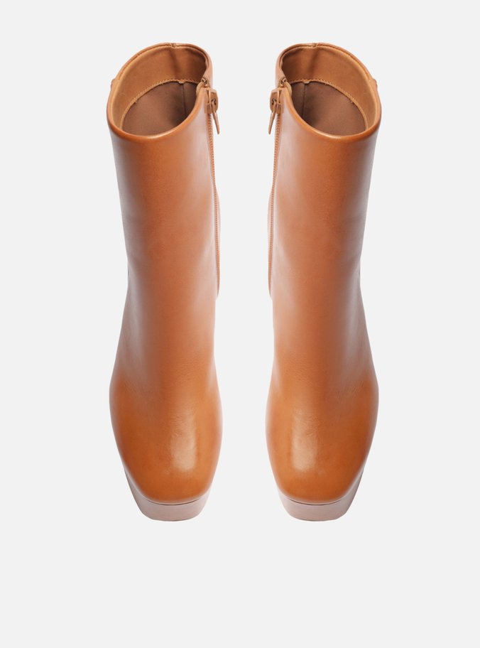 Bota Marrom Couro Cano Curto Meia Pata Madison
