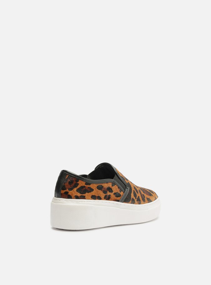 Tênis Slip On Animal Print Sola Alta Básico