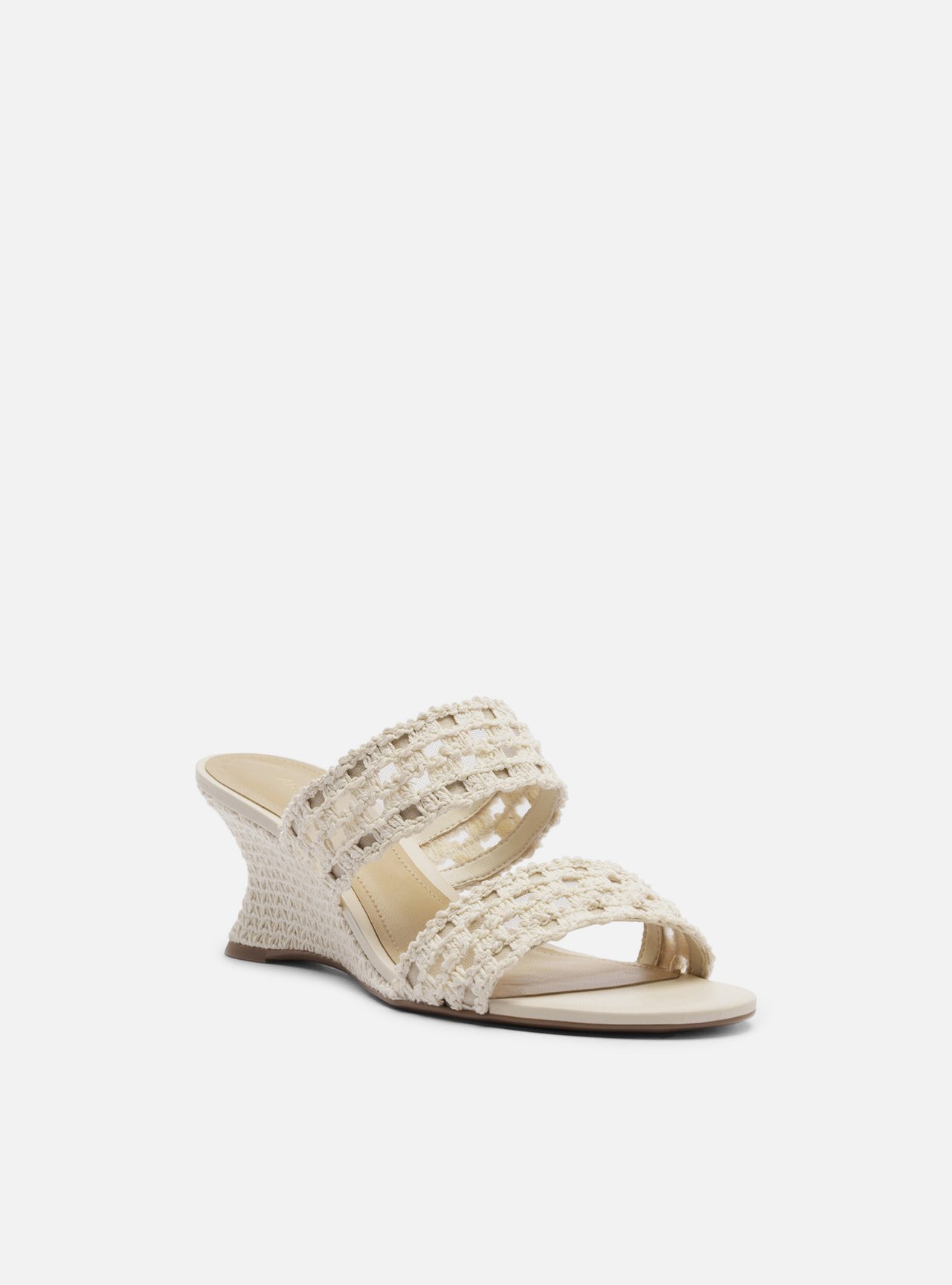 Sandália Off-White Anabela Salto Médio Tiras Crochê — foto 2