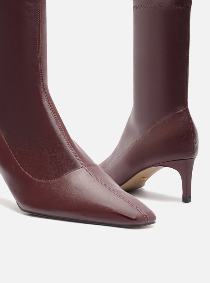 Bota Vermelha Cano Médio Bico Quadrado