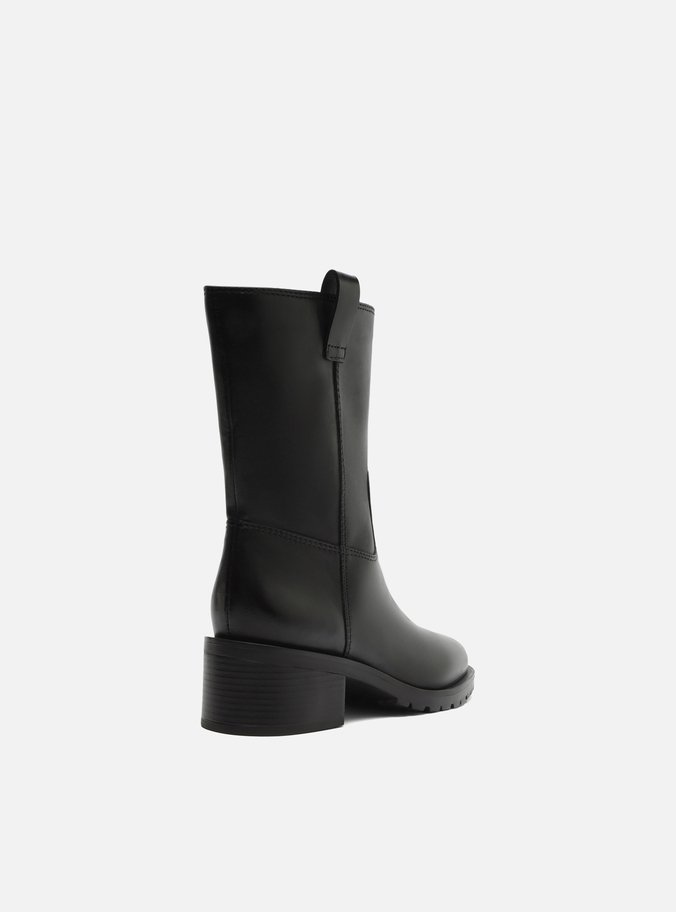 Bota Preta Couro Cano Médio Bloco Tratorada