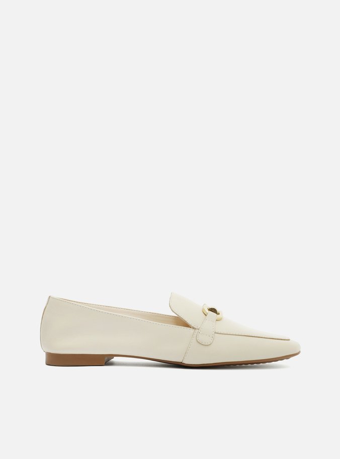 Mocassim Off-White Bico Quadrado Rasteiro