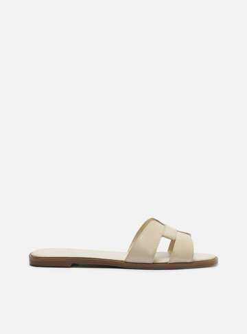 Rasteira Off-White Couro Bico Quadrado Tiras