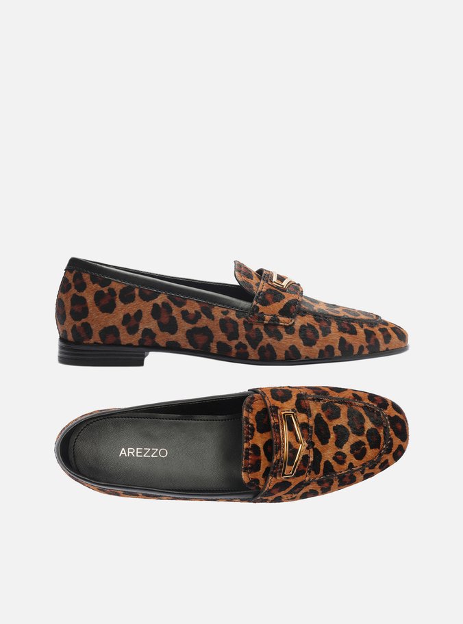 Mocassim Animal Print Tira Metal