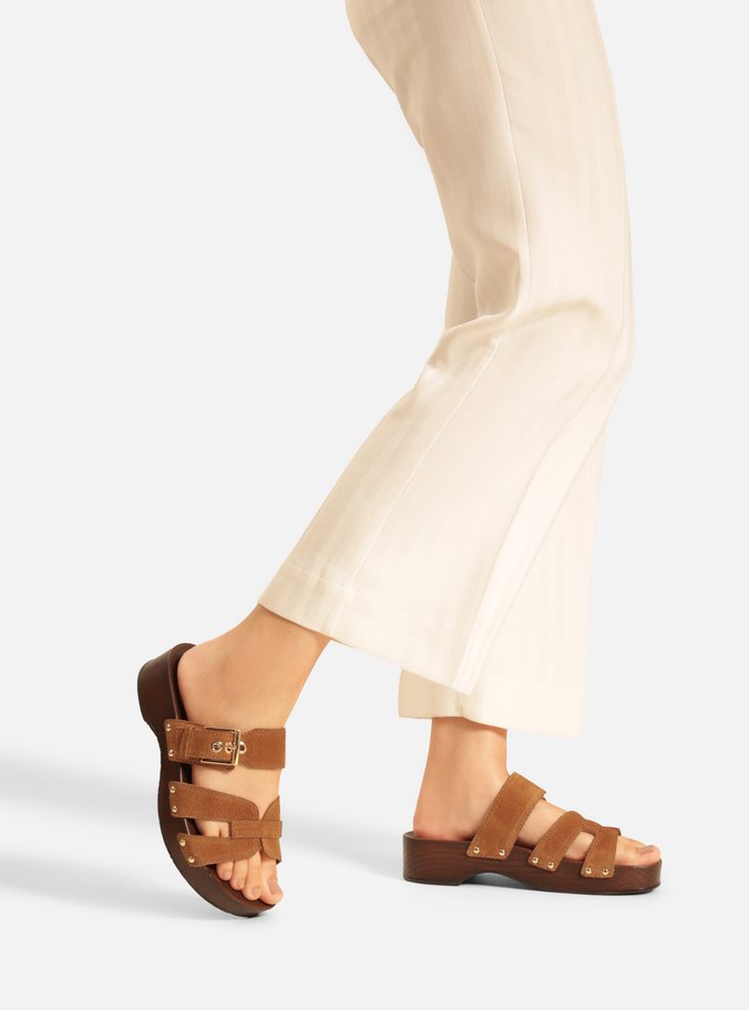 Sandália Clog Marrom Acamurçada Flatform Lauren