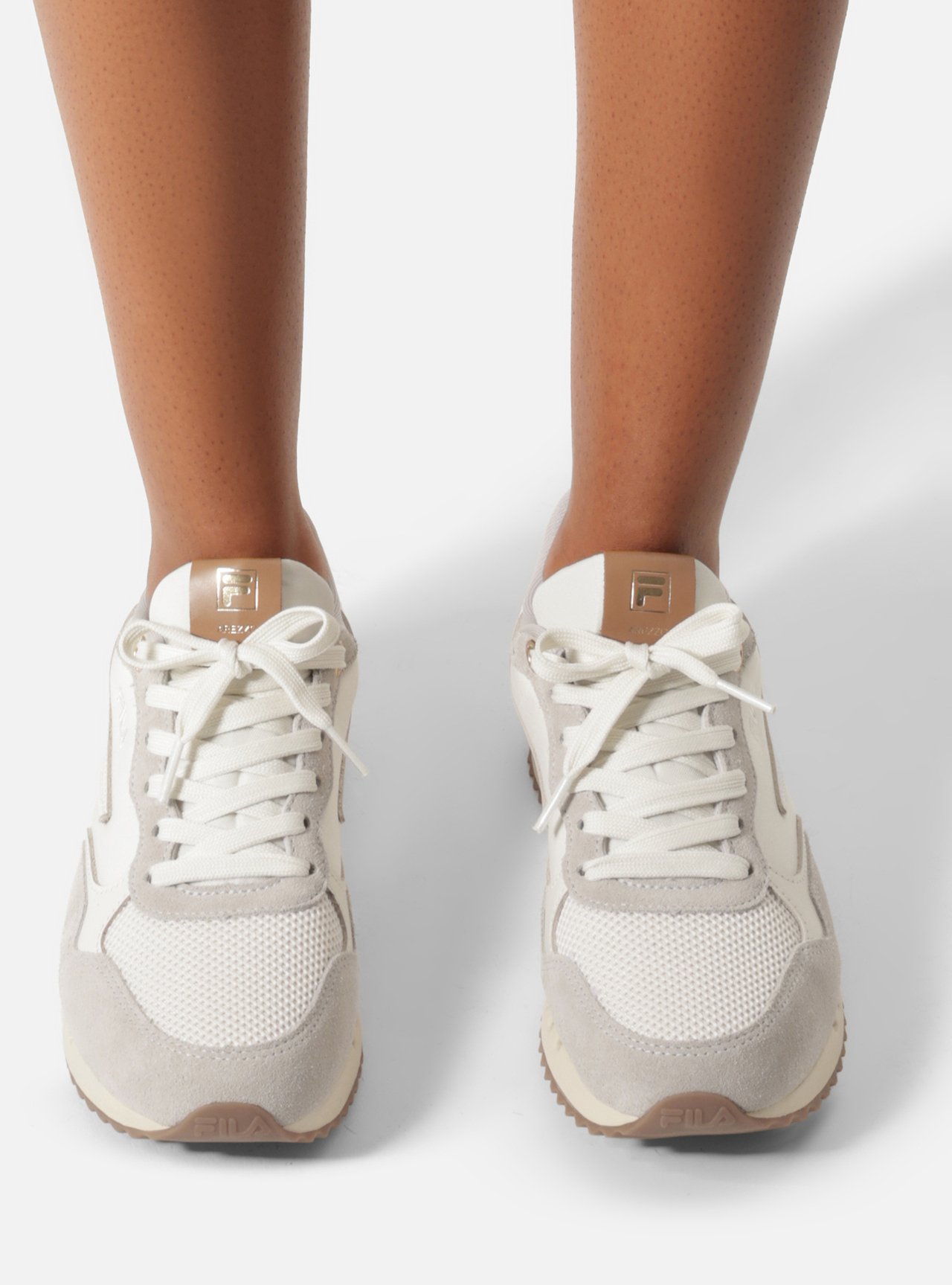 Tênis Branco Solado Esportivo Suede Bordado Fila — foto 7