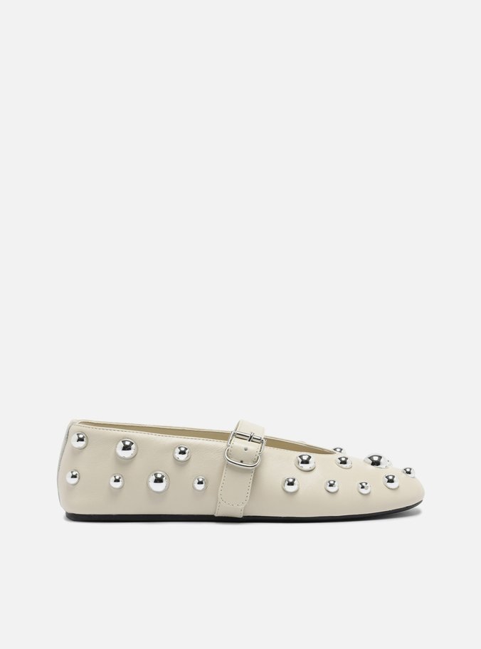 Sapatilha Branca Couro Studs